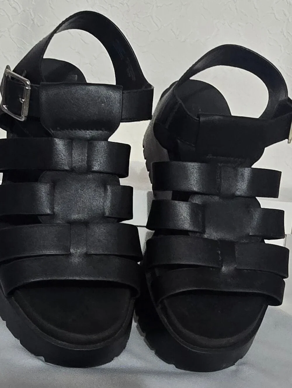 Women's Black Faux Leather Platform Sandals Rubber Soles Size 8.5